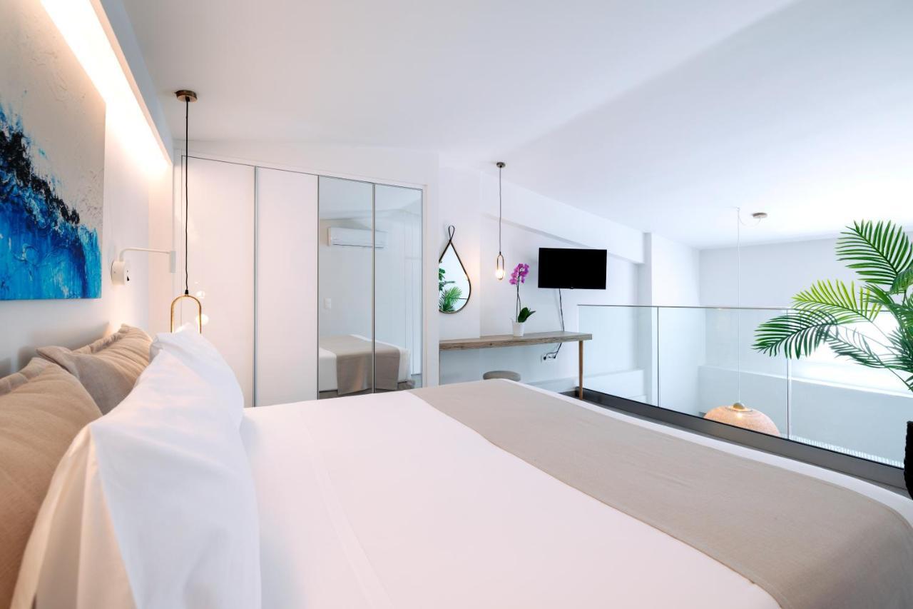 White Swan Hotel *